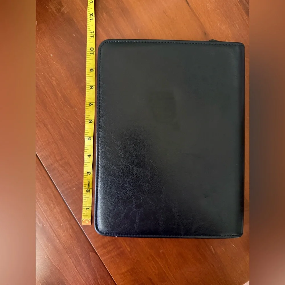 Vintage At a Glance Binder